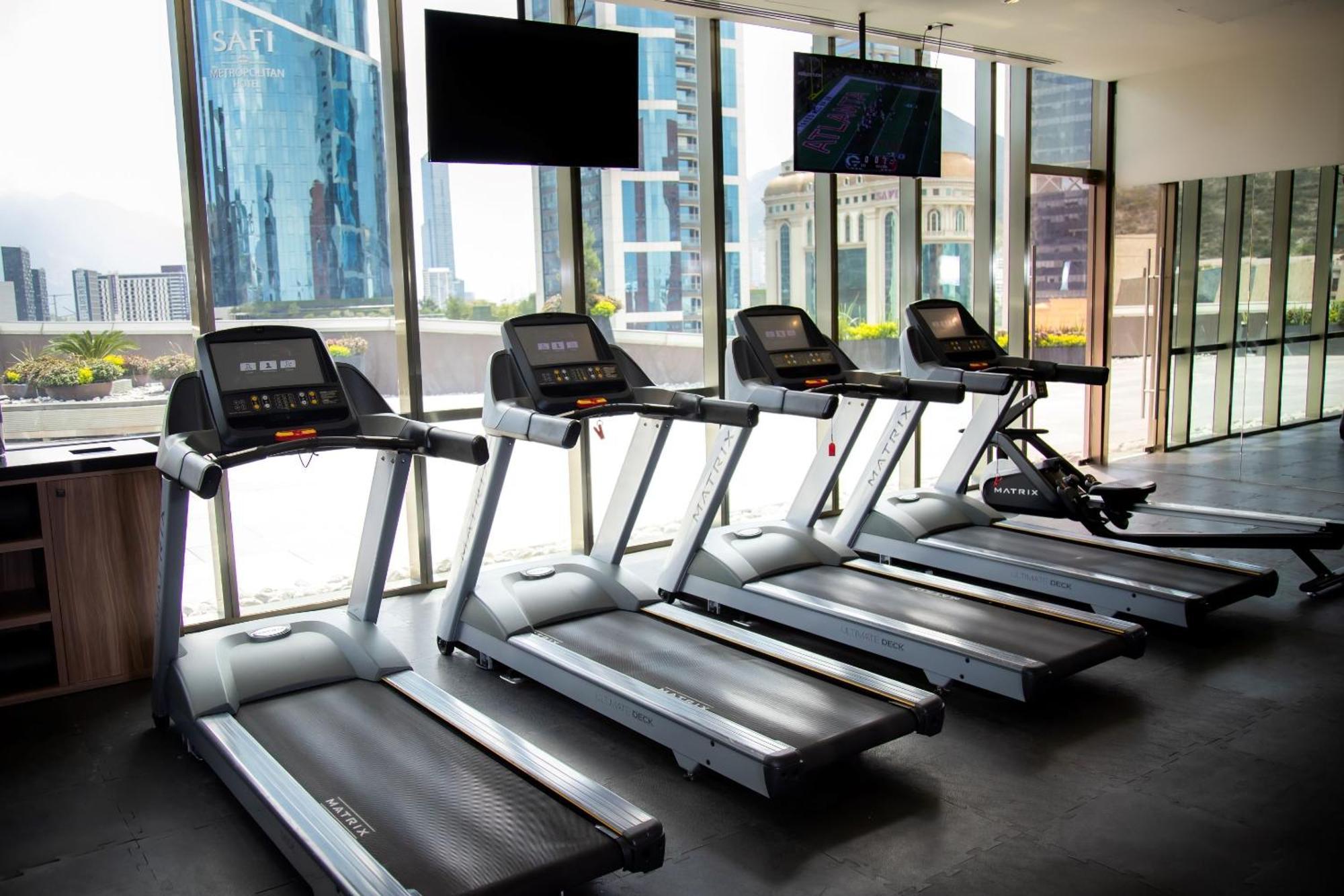 Готель Camino Real Fashion Drive Monterrey San Pedro Garza Garcia Екстер'єр фото Treadmills
